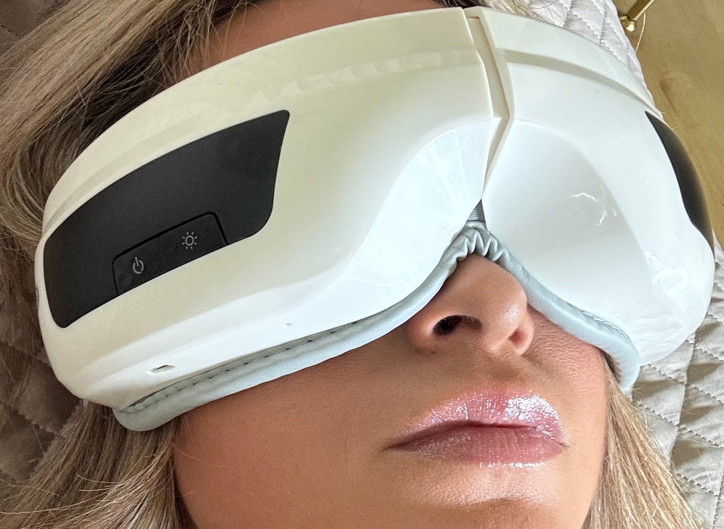 Draadloos Oogmassageapparaat voor Ontspanning en Migraineverlichting